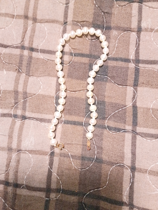 Jewelry - Elegant White Pearl Bead Bracelet Classic Women’s Jewelry